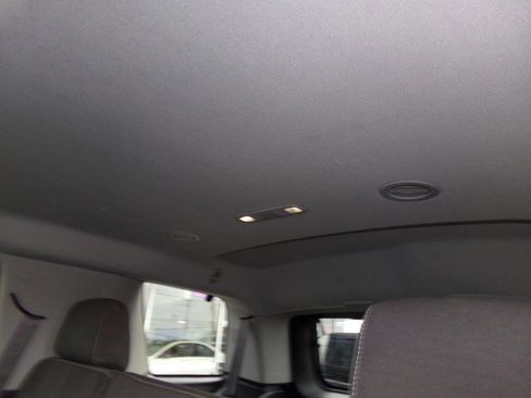 Used 2016 Chevrolet Tahoe LS AWD/4WD image 15
