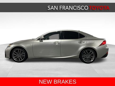 Used 2018 Lexus IS 300 F Sport image 2