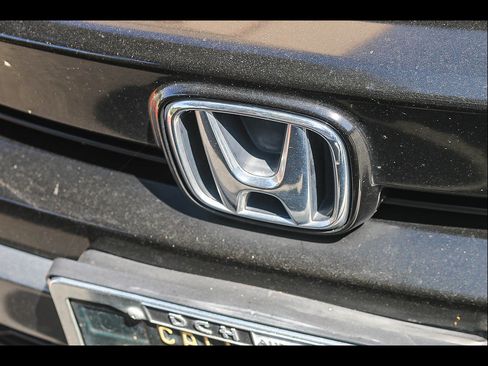 Used 2019 Honda Civic EX image 4