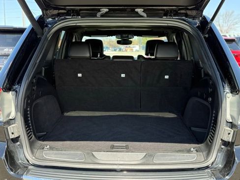 Used 2019 Jeep Grand Cherokee Limited image 20