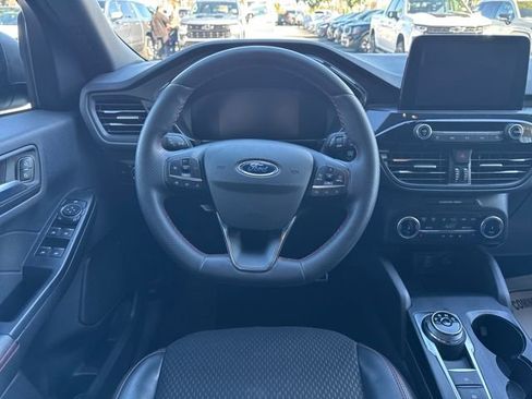 Used 2024 Ford Escape ST-Line image 15