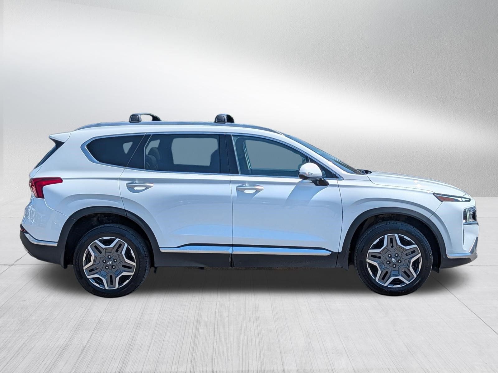 Used 2023 Hyundai Santa Fe SEL Premium AWD/4WD image 8