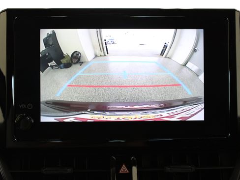 Used 2025 Toyota Corolla SE FWD image 19