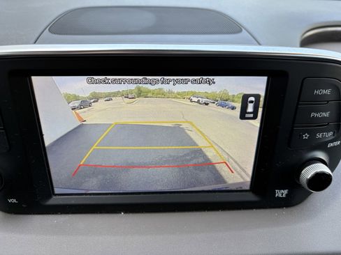 Used 2020 Hyundai Santa Fe SEL w/ Convenience Package AWD/4WD image 17