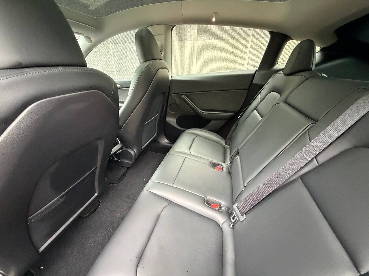 Used 2023 Tesla Model Y Long Range AWD/4WD image 10