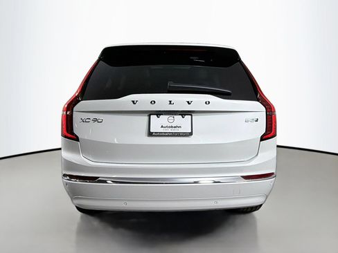 New 2026 Volvo XC90 B5 Core AWD/4WD image 7