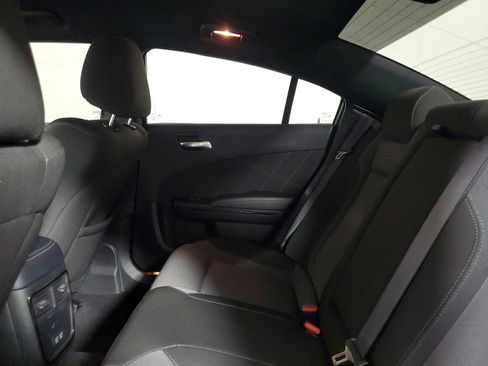 Used 2022 Dodge Charger SXT w/ Blacktop Package RWD image 10