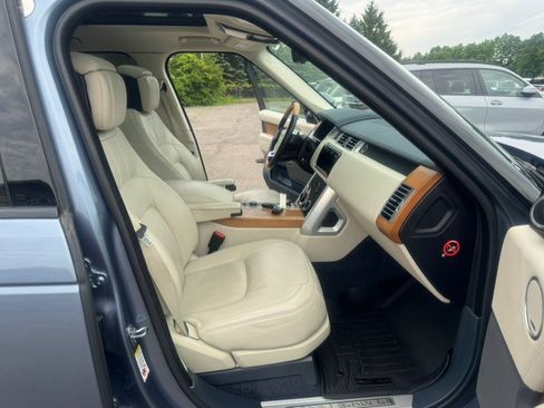 Used 2019 Land Rover Range Rover HSE AWD/4WD image 24