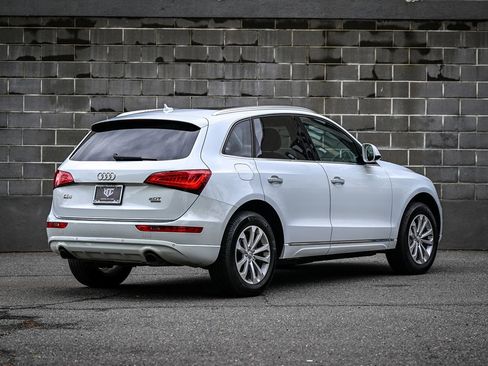 Used 2016 Audi Q5 2.0T Premium Plus w/ Technology Package AWD/4WD image 3