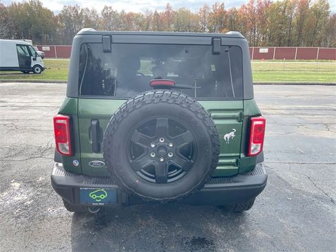 Used 2023 Ford Bronco Black Diamond image 29