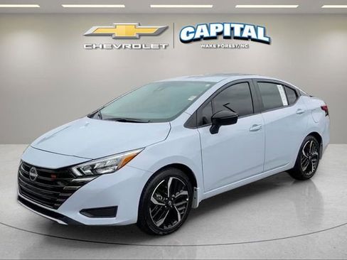 Used 2025 Nissan Versa SR w/ Trunk Package FWD image 1