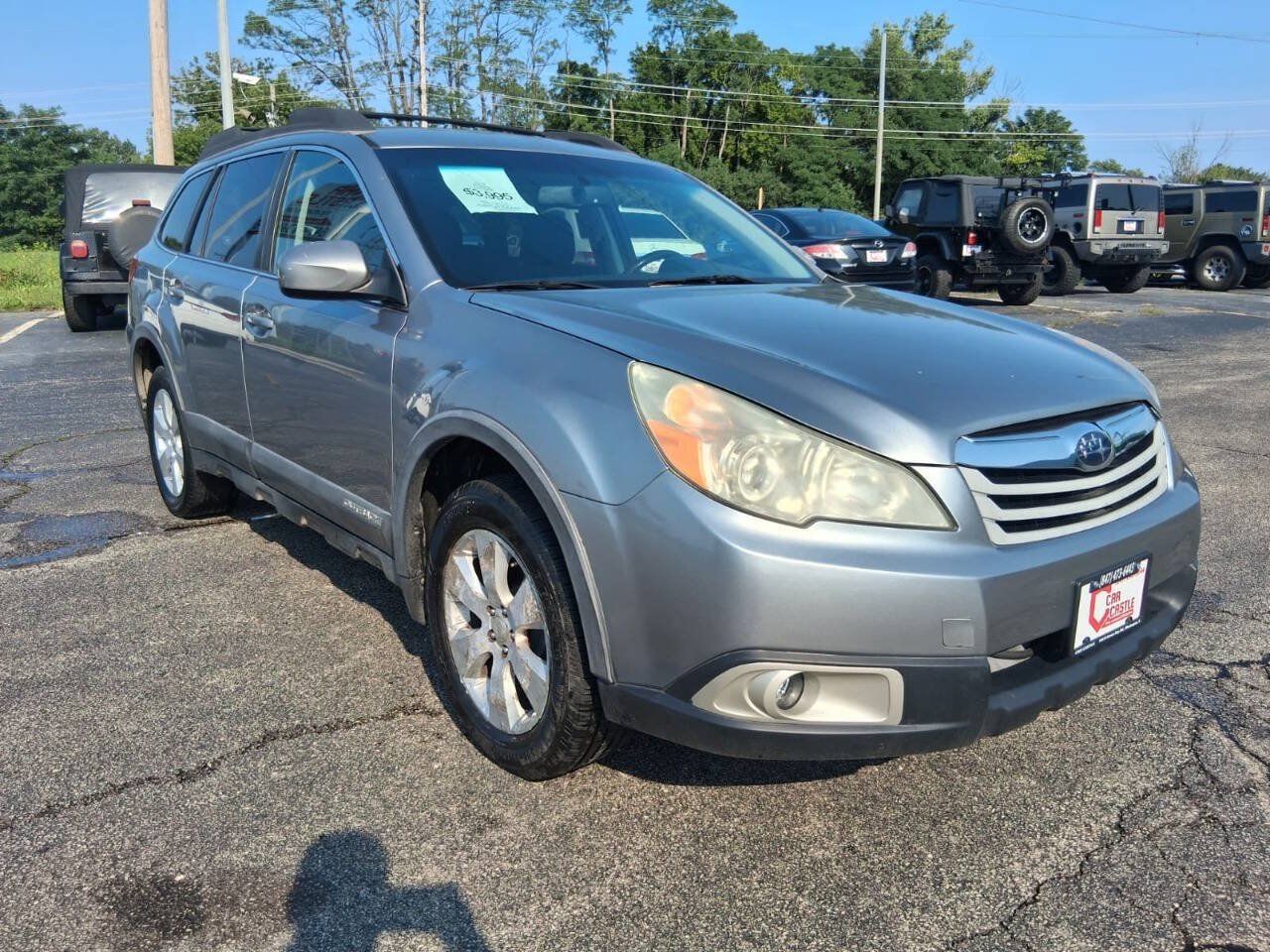 Used 2010 Subaru Outback 2.5i Premium AWD/4WD image 3