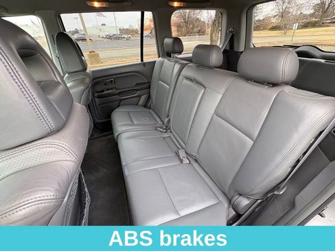 Used 2004 Honda Pilot EX image 28