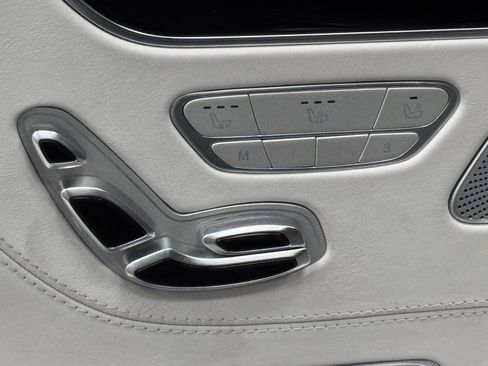 Used 2016 Mercedes-Benz S 550 4MATIC Coupe image 21