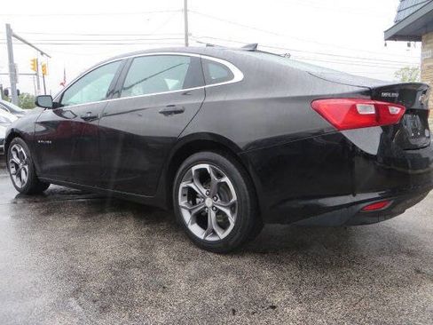 Used 2024 Chevrolet Malibu LT FWD image 3