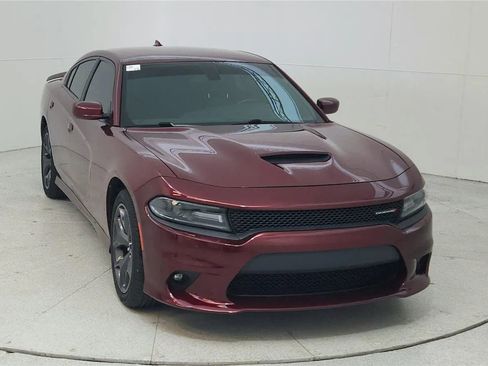 Used 2019 Dodge Charger GT RWD image 2