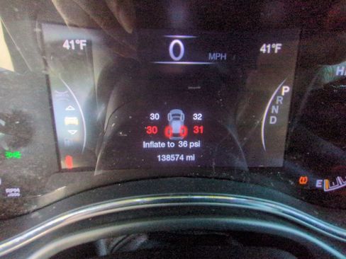 Used 2019 Jeep Grand Cherokee Limited w/ Trailer Tow Group IV image 16