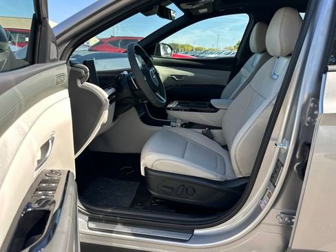 New 2026 Hyundai Tucson Limited image 9