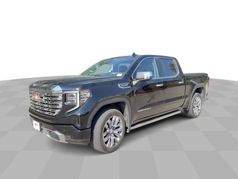 Used 2024 GMC Sierra 1500 Denali w/ Denali Reserve Package AWD/4WD image 5