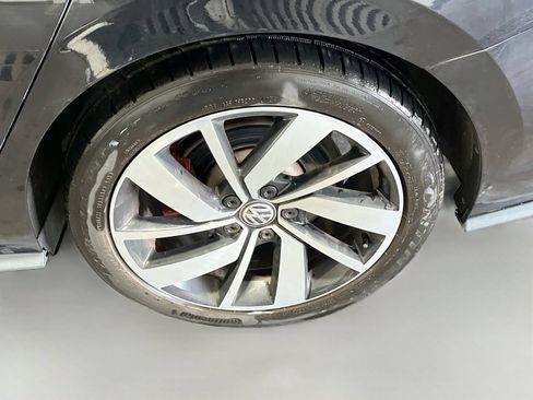 Used 2021 Volkswagen Jetta GLI Autobahn FWD image 29