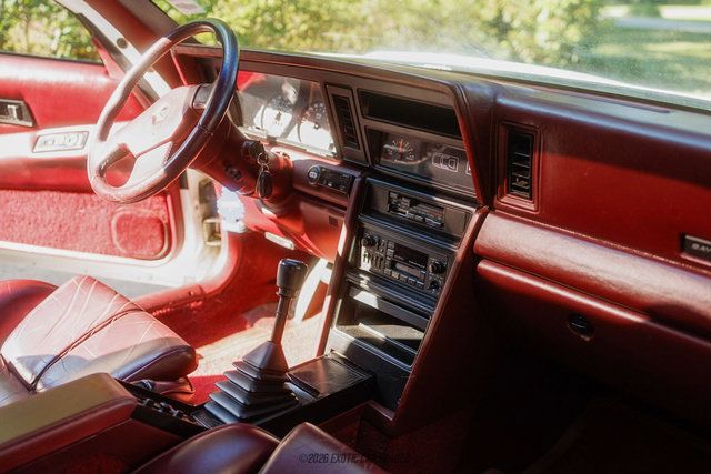 Used 1988 Dodge Daytona Shelby Z FWD image 20