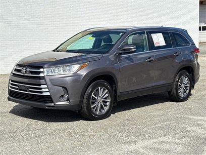 Used 2019 Toyota Highlander XLE