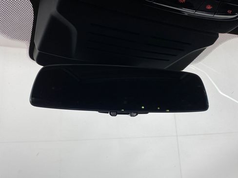 New 2026 BMW X7 M60i image 17