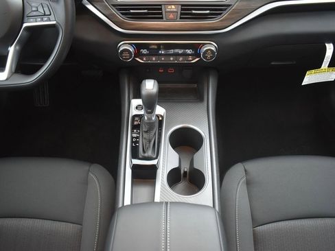 New 2025 Nissan Altima 2.5 SV w/ SV Special Edition Package image 12