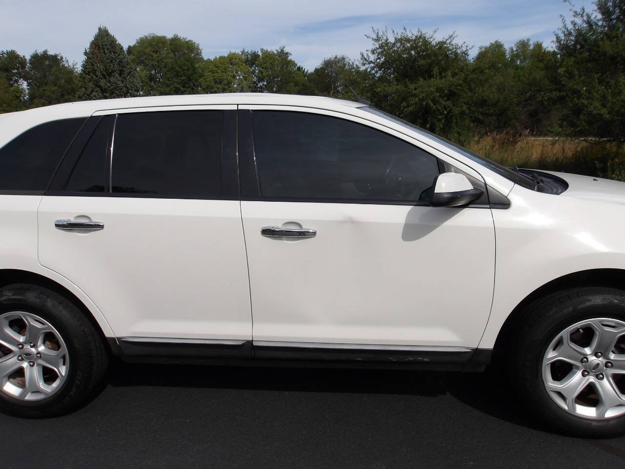 Used 2011 Ford Edge SEL w/ 202A Rapid Spec Order Code AWD/4WD image 31