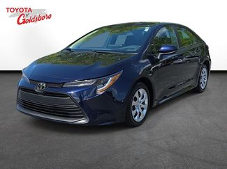 Used 2025 Toyota Corolla LE video 1