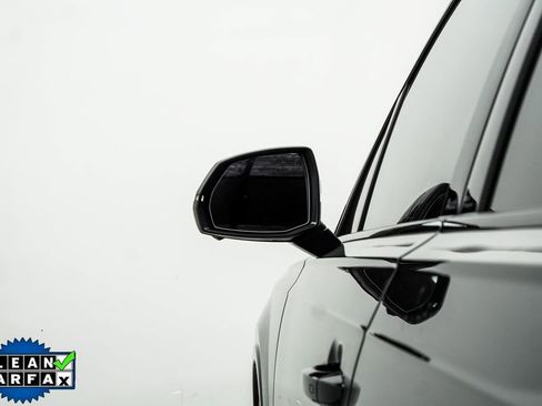 Used 2025 Audi SQ7 Premium Plus w/ Executive Package image 14