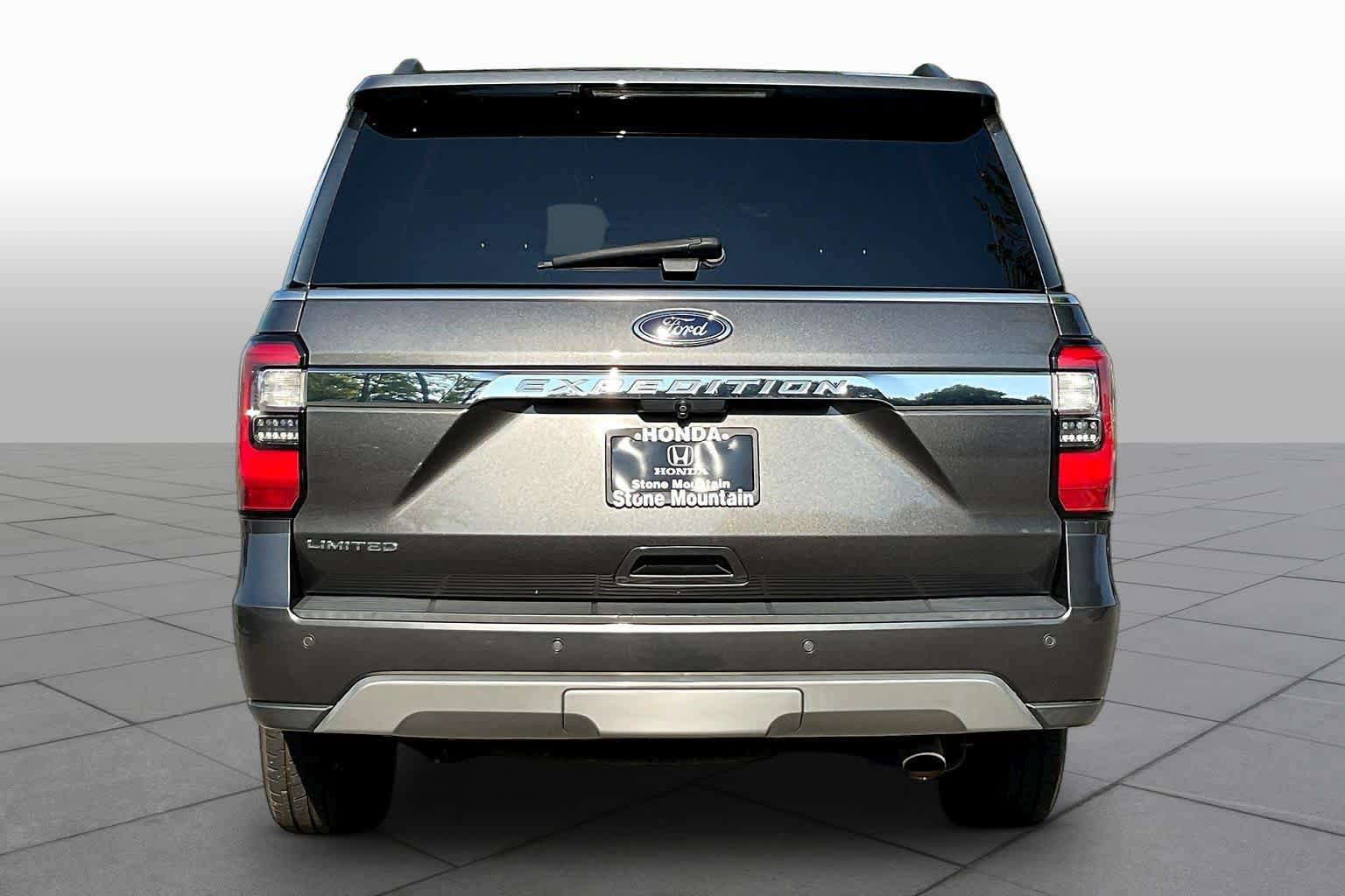 Used 2020 Ford Expedition Limited w/ Equipment Group 301A AWD/4WD image 5