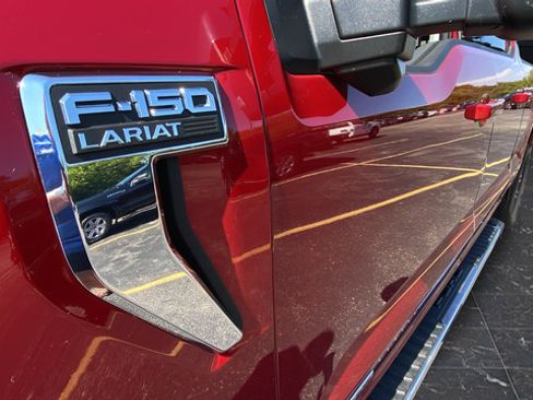 Used 2022 Ford F150 Lariat w/ Max Trailer Tow Package AWD/4WD image 31