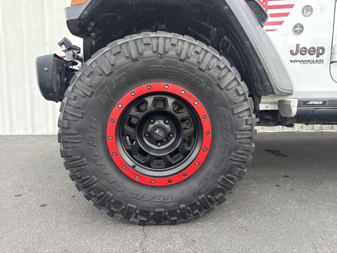 Used 2019 Jeep Wrangler Unlimited Rubicon image 6