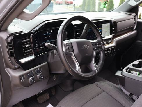 Certified 2024 Chevrolet Silverado 1500 RST AWD/4WD image 23