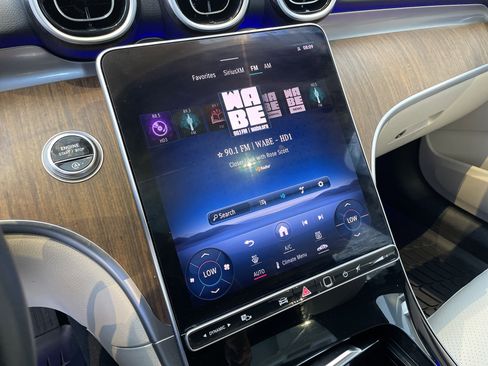 Used 2023 Mercedes-Benz C 300 4MATIC Sedan image 27