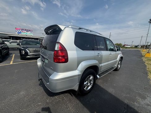 Used 2008 Lexus GX 470 AWD/4WD image 3