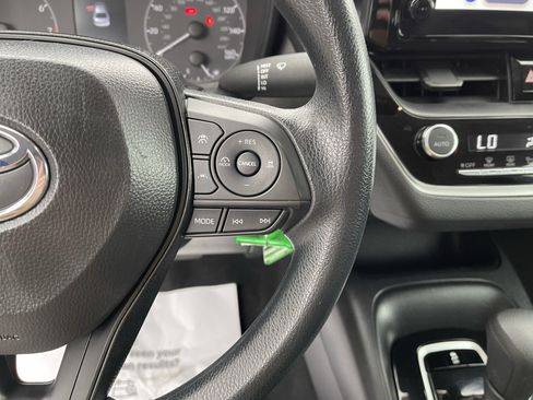 Certified 2025 Toyota Corolla LE FWD image 19