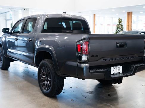 Used 2023 Toyota Tacoma Limited image 6