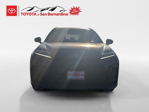 New 2025 Toyota Crown Signia image 8