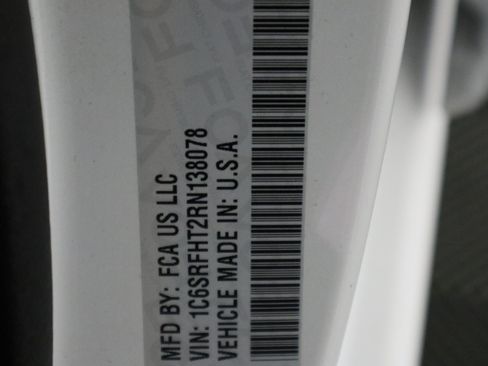 Used 2024 RAM 1500 Limited w/ Body Color Bumper Group image 35