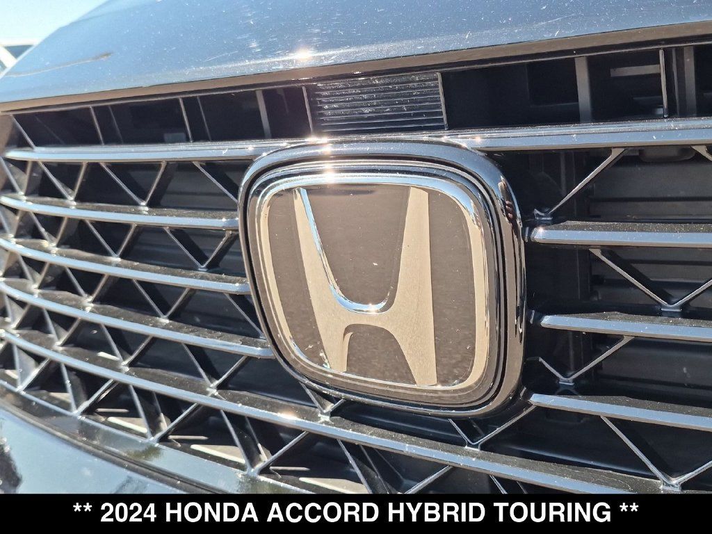 Used 2024 Honda Accord Touring image 19