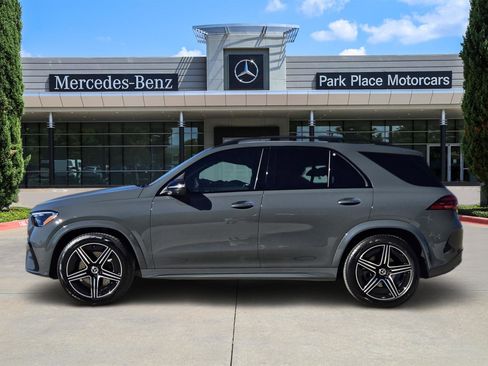 New 2026 Mercedes-Benz GLE 450 GLE 450 image 3