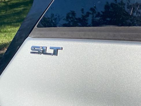 Used 2019 GMC Terrain SLT image 23