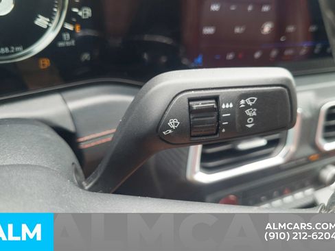 Used 2024 Ford Mustang Premium RWD image 30