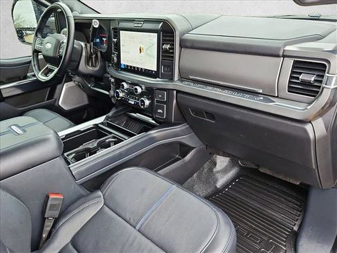 Certified 2025 Ford F250 Platinum AWD/4WD image 22