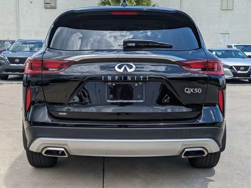 Used 2023 INFINITI QX50 Pure FWD image 7