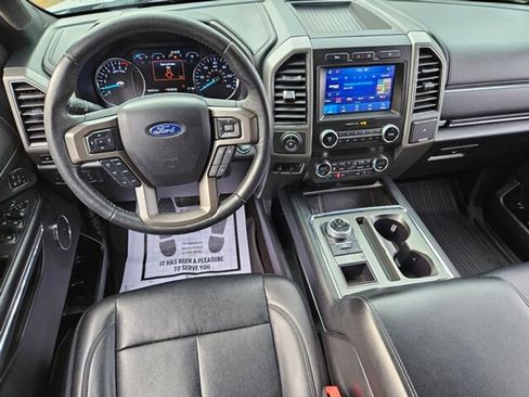 Used 2020 Ford Expedition XLT w/ Equipment Group 202A image 10