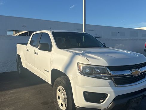 Used 2020 Chevrolet Colorado W/T w/ WT Convenience Package image 3