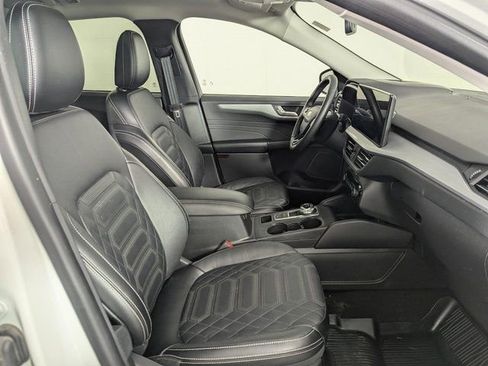 Used 2024 Ford Escape Platinum w/ Premium Technology Package image 24